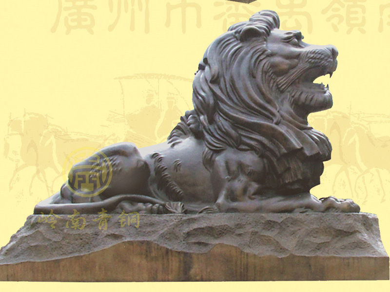 匯豐獅（7號）長3米，寬1.6米，高2.1米